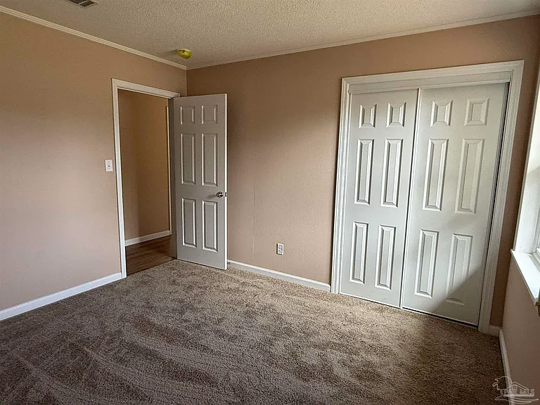 7845 Le Jeune Dr — Photo 25