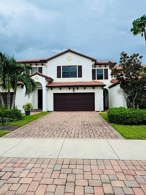 3 bed, 2.5 bath, 1804 sqft, $2,595 — Photo 1