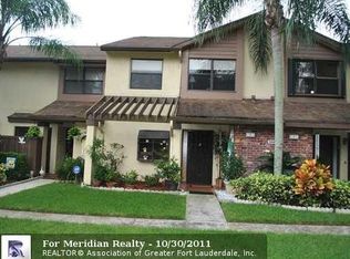 3963 Cocoplum Cir APT E, Coconut Creek, FL 33063