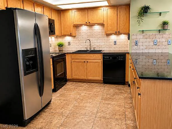 2 bed, 2.0 bath, 1148 sqft, $1,595 — Photo 4