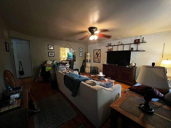 4th image of 111 Jessie St