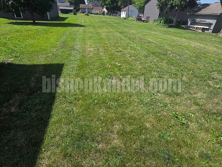 325 E Foulke Ave — Photo 10
