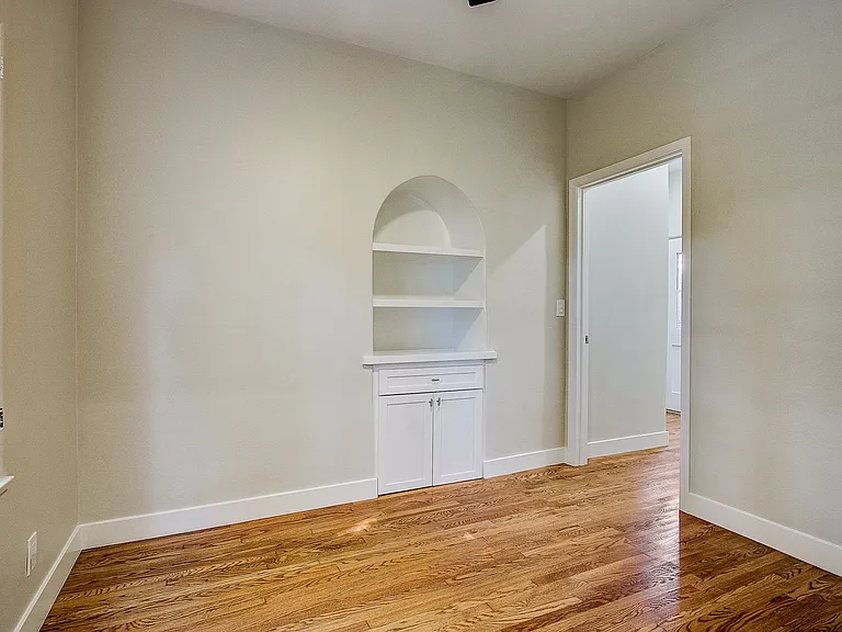 812-818 21st Street — Photo 10