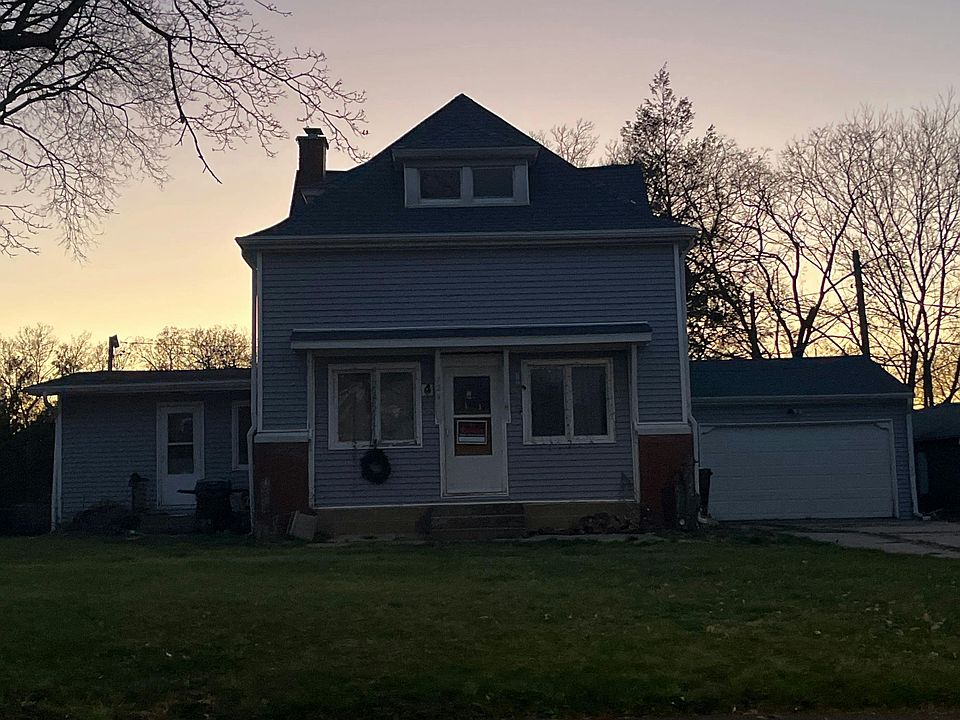 729 S 7th St, Pekin, IL 61554 Zillow