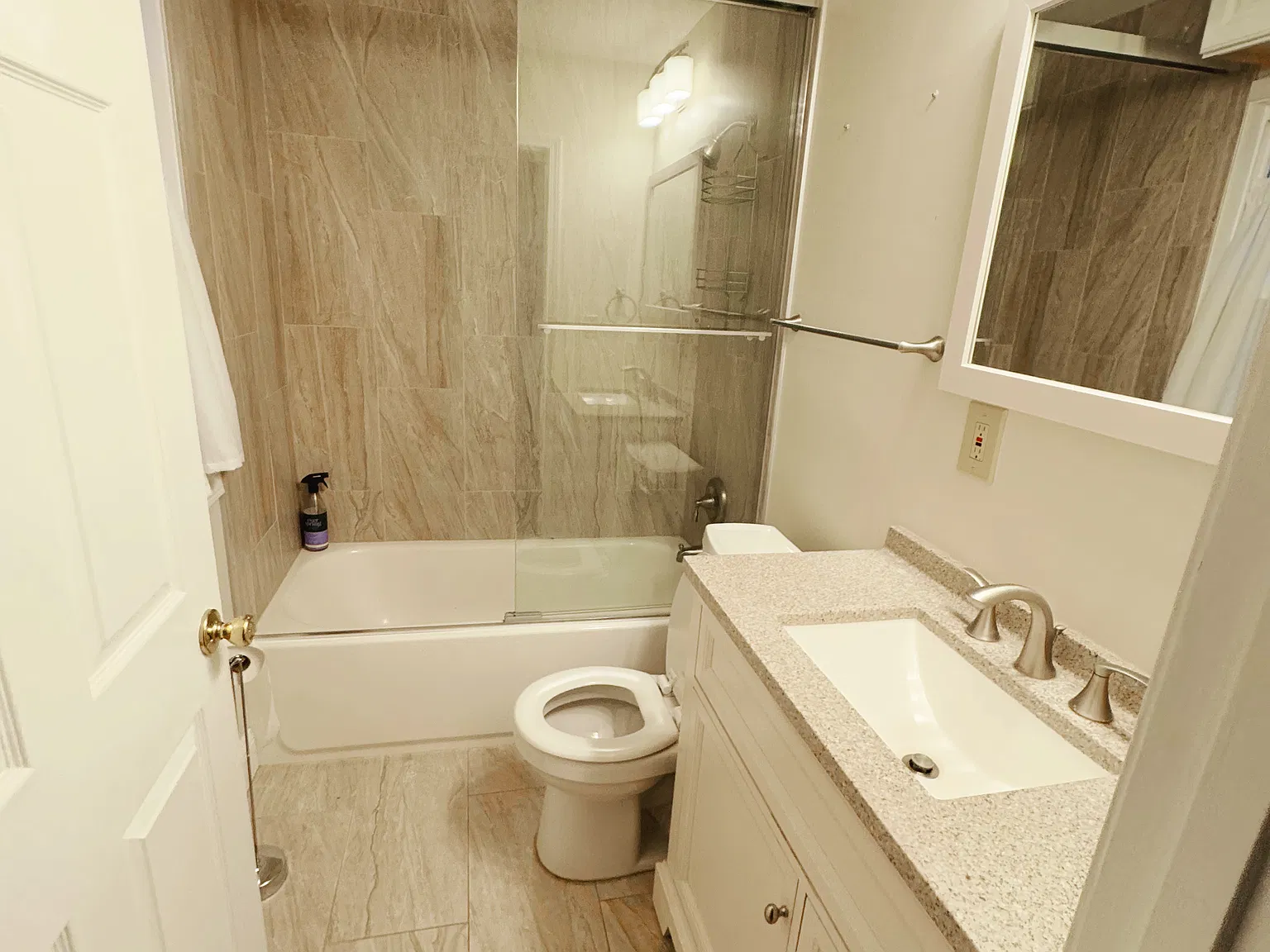 Studio, 400 sqft, $1,195 — Photo 4