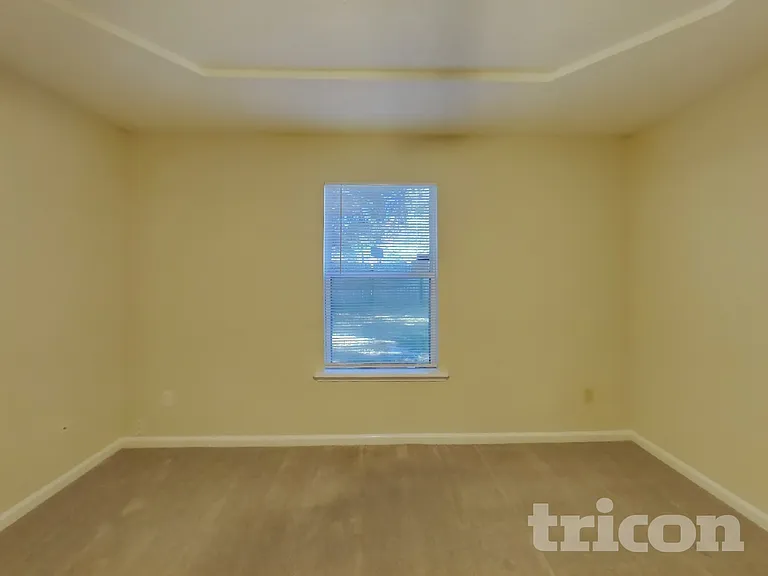 4196 Jillian Dr — Photo 10