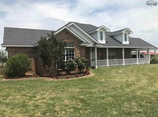 1287 Bullinger Rd, Henrietta, TX 76365