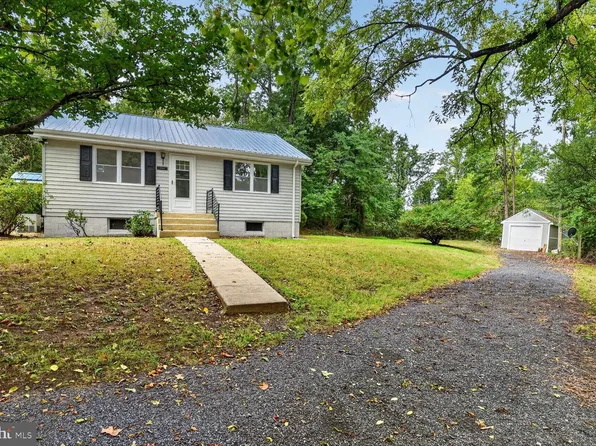12503 Thrift Rd, Clinton, MD 20735