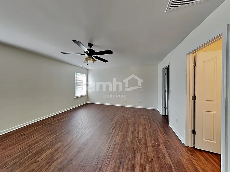 1113 Garrison Rd — Photo 10
