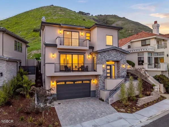 2732 Barcelona St, Pismo Beach, CA 93449