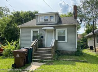 908 Riverview Ave, Lansing, MI 48915