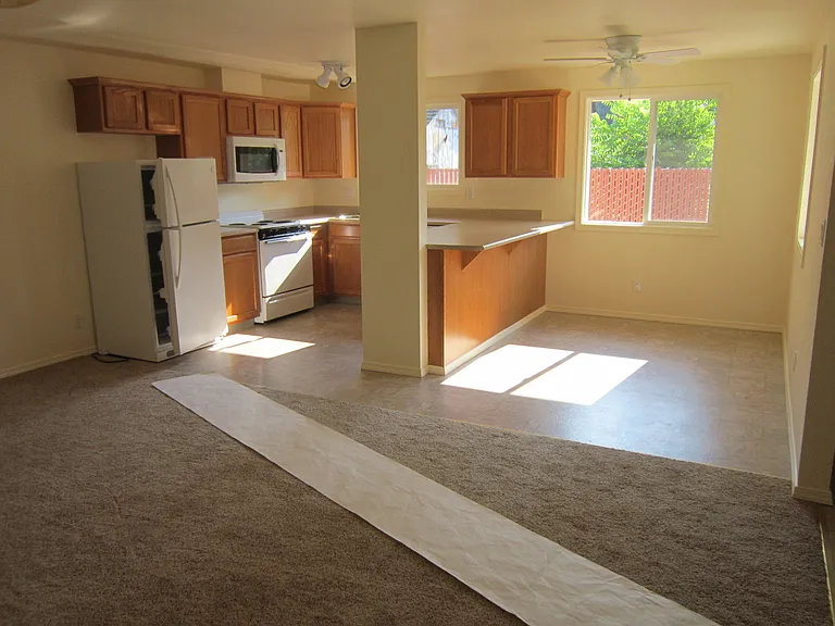 3930-3938 Shasta Way — Photo 4