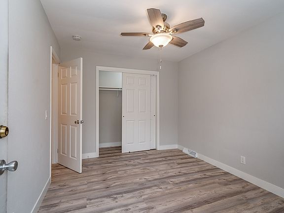 5th image of 4724-4806 Burma Rd #2B-1Ba-850Sqft
