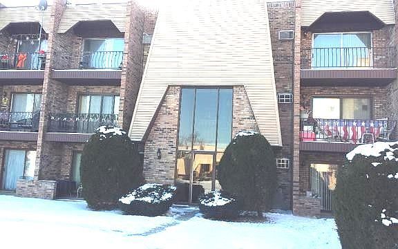 2nd image of 7318 Blackstone Ave APT 14
