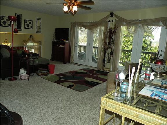 3rd image of 102 Tanasi Shr