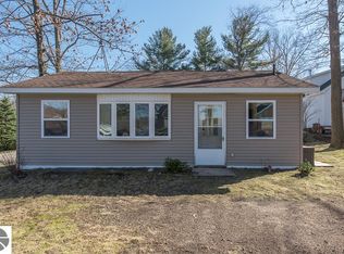 6228 Honeymoon Dr, Lakeview, MI 48850