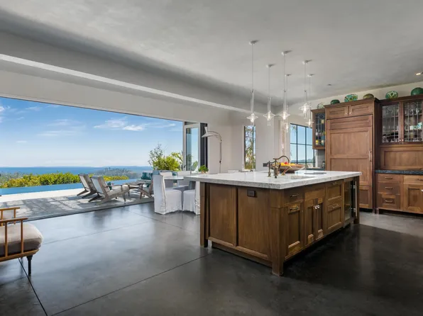 226 E Mountain Dr, Santa Barbara, CA 93108