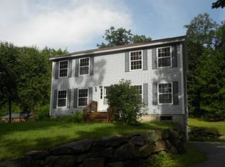 152 Exeter Rd, Newmarket, NH 03857