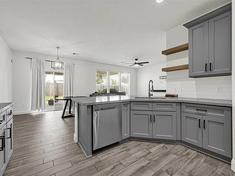 16938 Morning Dusk Dr — Photo 10