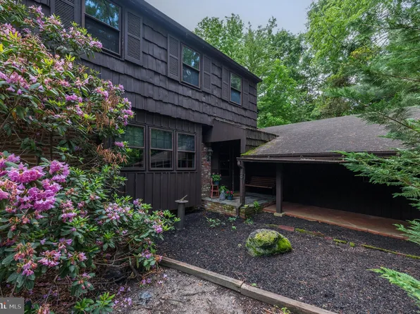 93 Taunton Rd, Medford, NJ 08055