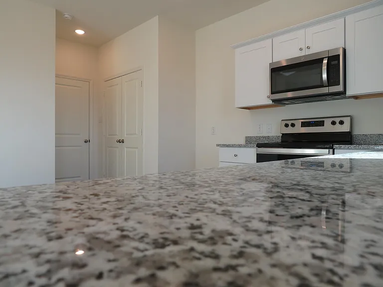 1906 Chapel Hill Rd — Photo 11