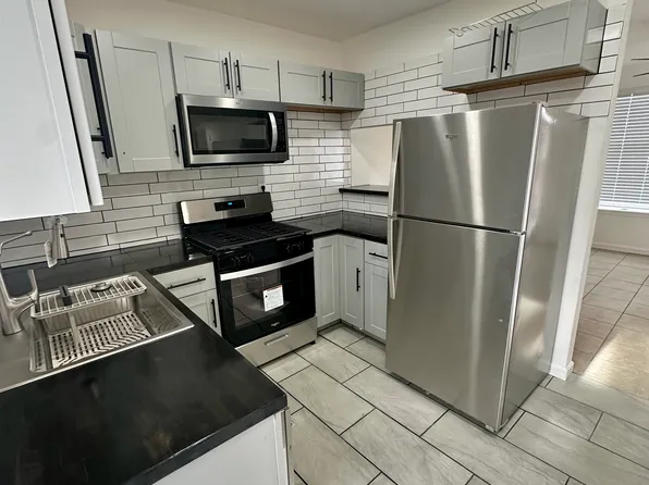 105 Vereda De Valencia #3, Santa Fe, NM 87507