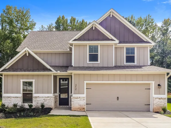 312 Cantrell Dr, Dallas, GA 30157