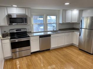 232 Osgood St #3A, North Andover, MA 01845
