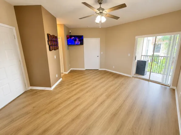 9983 Perfect Dr, Port Saint Lucie, FL