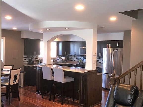 3rd image of 39 Fernwood Dr #D