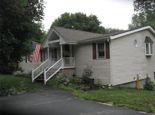23 Ring Rd, Plympton, MA 02367