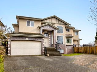 218 Seaview Dr, Pt Moody, BC V3H 3J2