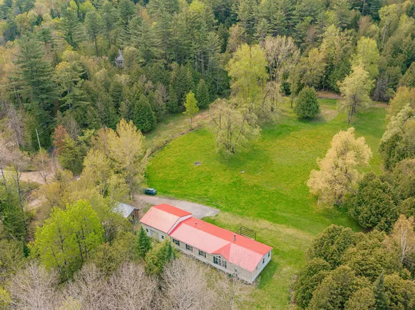 679 East Barre Road, Barre Town, VT 05641