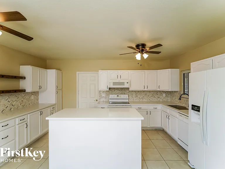 6718 N Positano Way — Photo 7