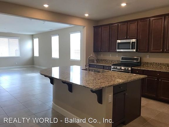 4th image of 3074 Vincinato Dr