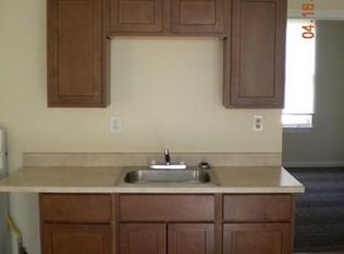 56 Dean St APT 5, Taunton, MA 02780