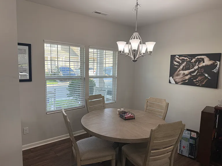 106 Brookshire Ln #C — Photo 8