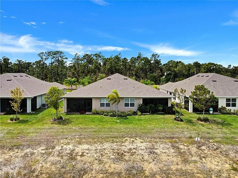 20462 Plumwood Loop — Photo 27