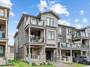10 Birmingham Dr #82, Cambridge, ON N1R0C6