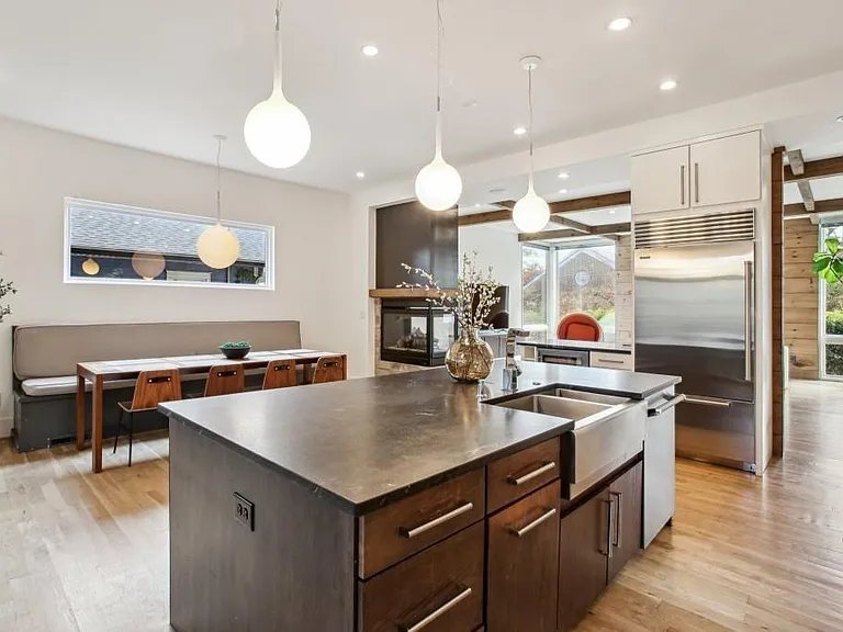 608 McGruder St NE — Photo 14