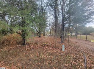 613 Keller Rd, Taylors, SC 29687