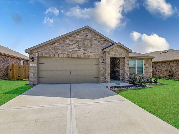 2nd image of 513 Amberwood Park Dr