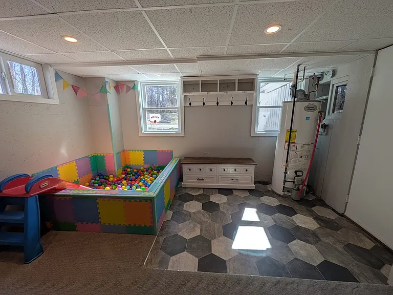 925 Portsmouth Ave — Photo 46