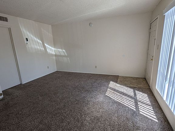 3rd image of 303 N D St APT 1