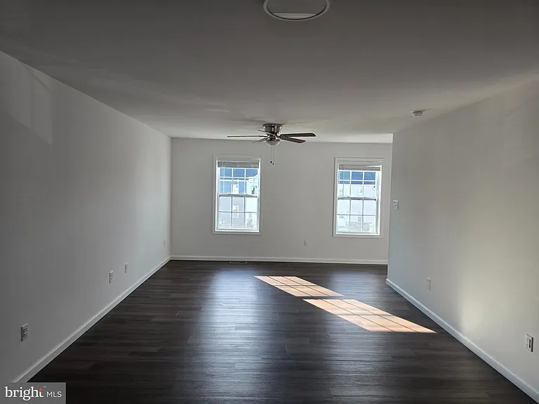 14 Snowdrop Ct — Photo 5
