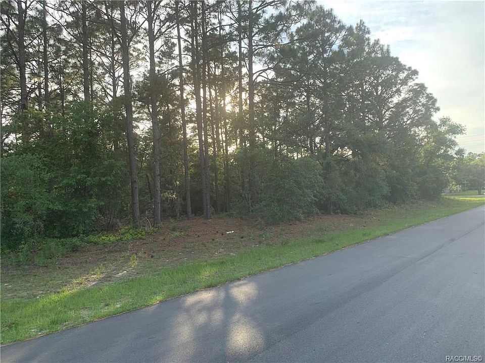 1st image of 8418 N Amboy Dr