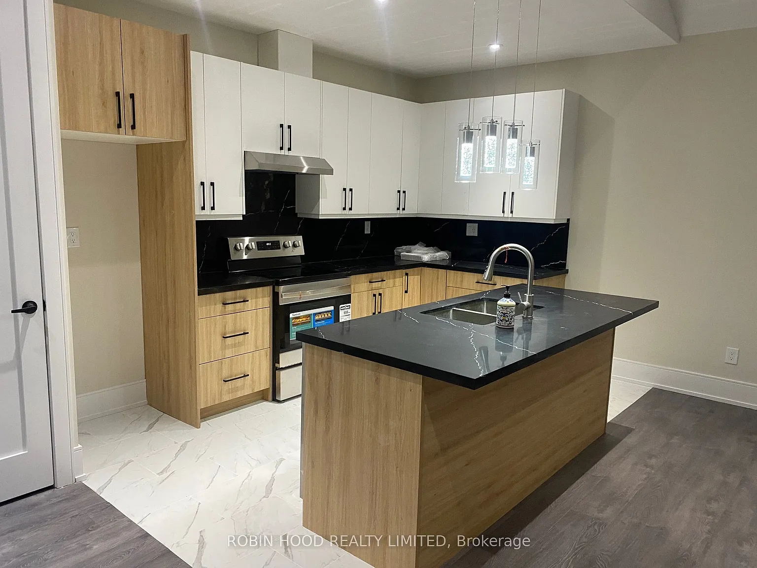 2 bed, $2,800 — Photo 3