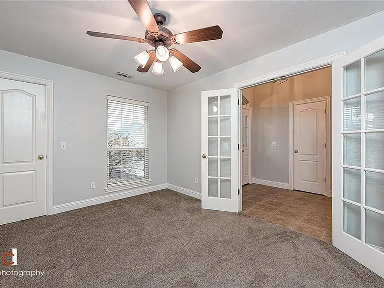 5712 W Casey Dr — Photo 4