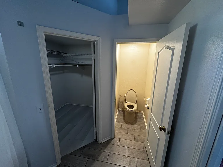 20459 Kesley St — Photo 4