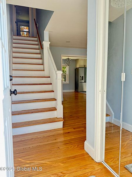 2nd image of 30 Hoffman Drive